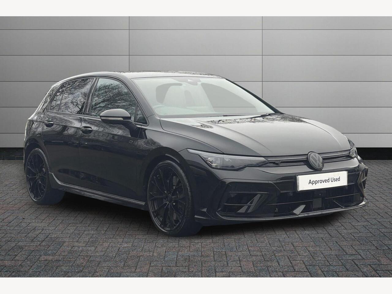 Main listing image - Volkswagen Golf R