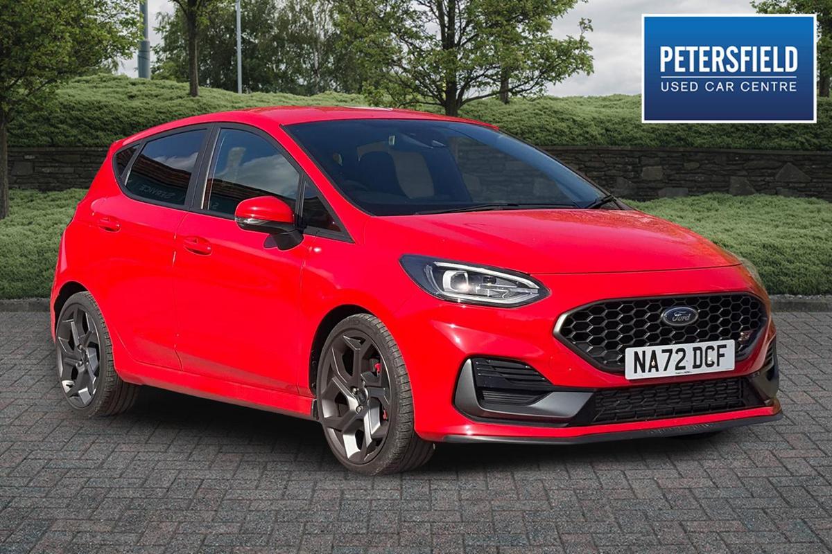 Main listing image - Ford Fiesta