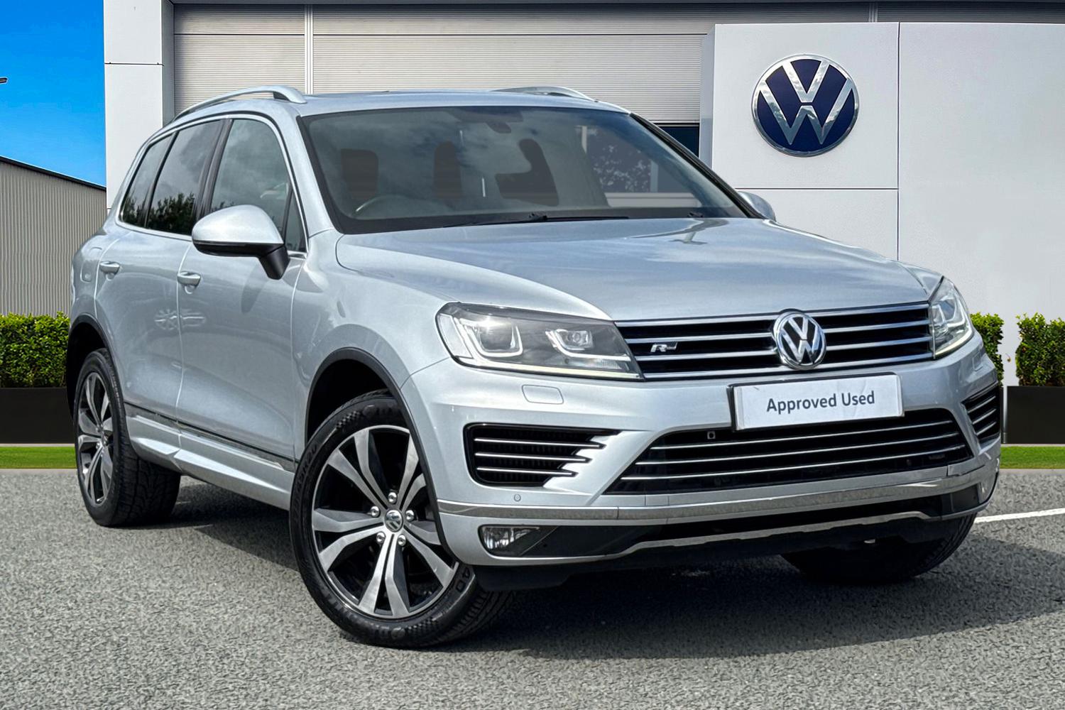 Main listing image - Volkswagen Touareg