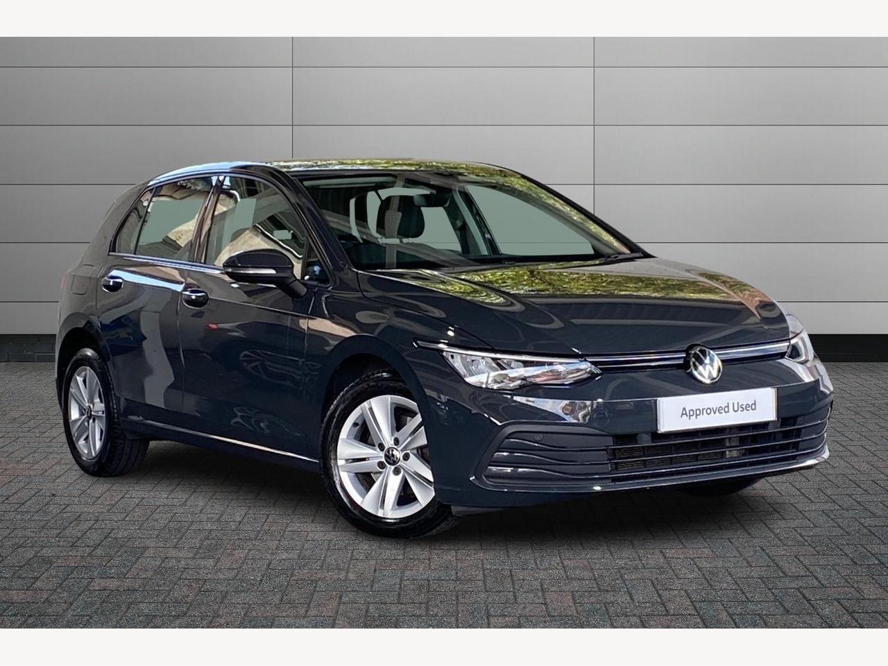 Main listing image - Volkswagen Golf