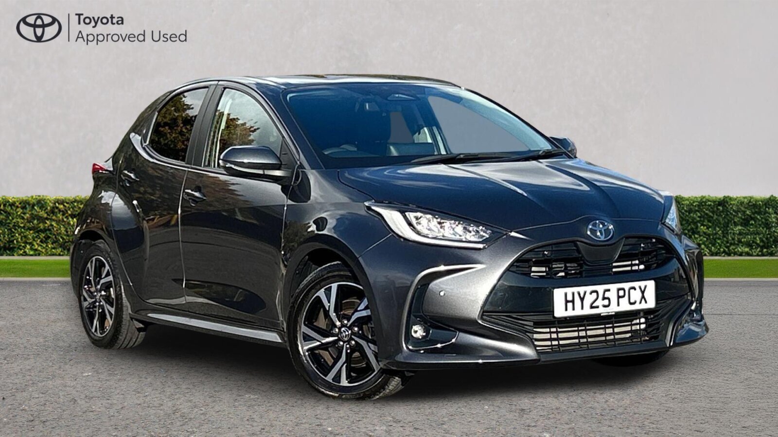 Main listing image - Toyota Yaris