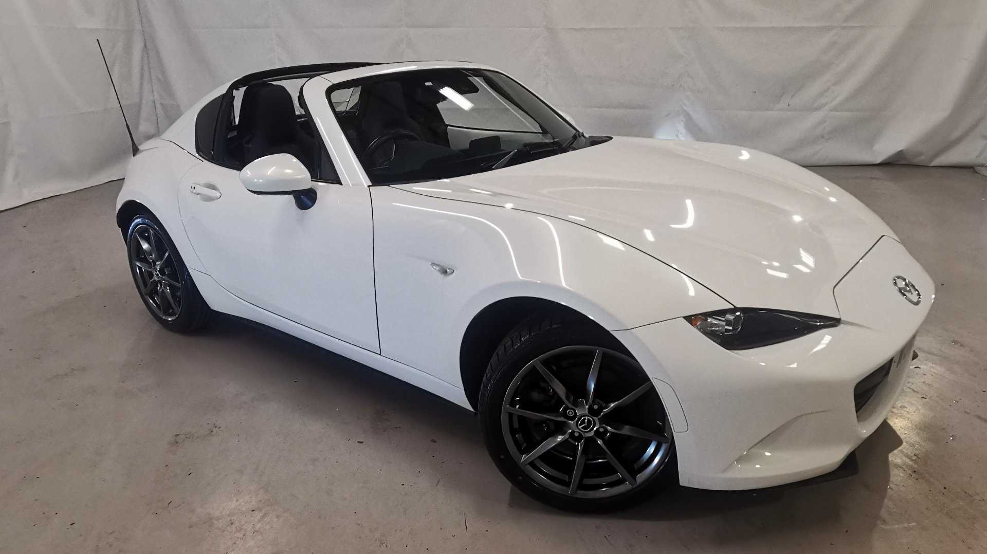 Main listing image - Mazda MX-5