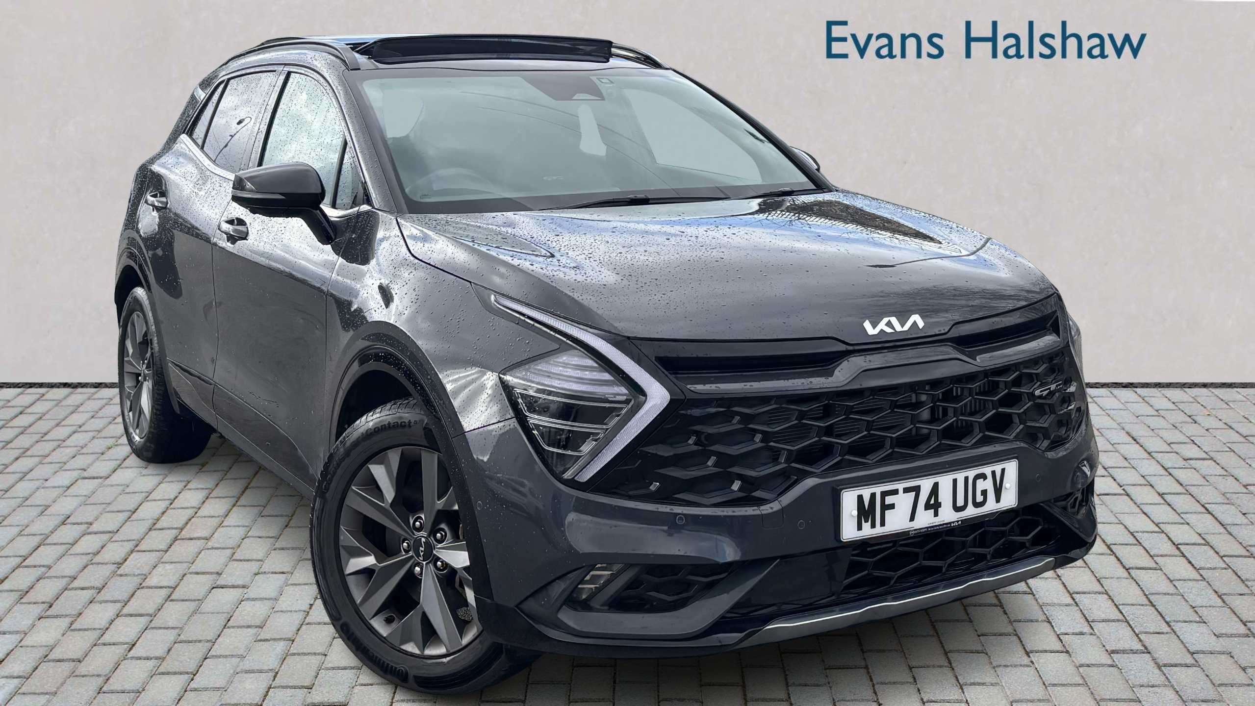 Main listing image - Kia Sportage