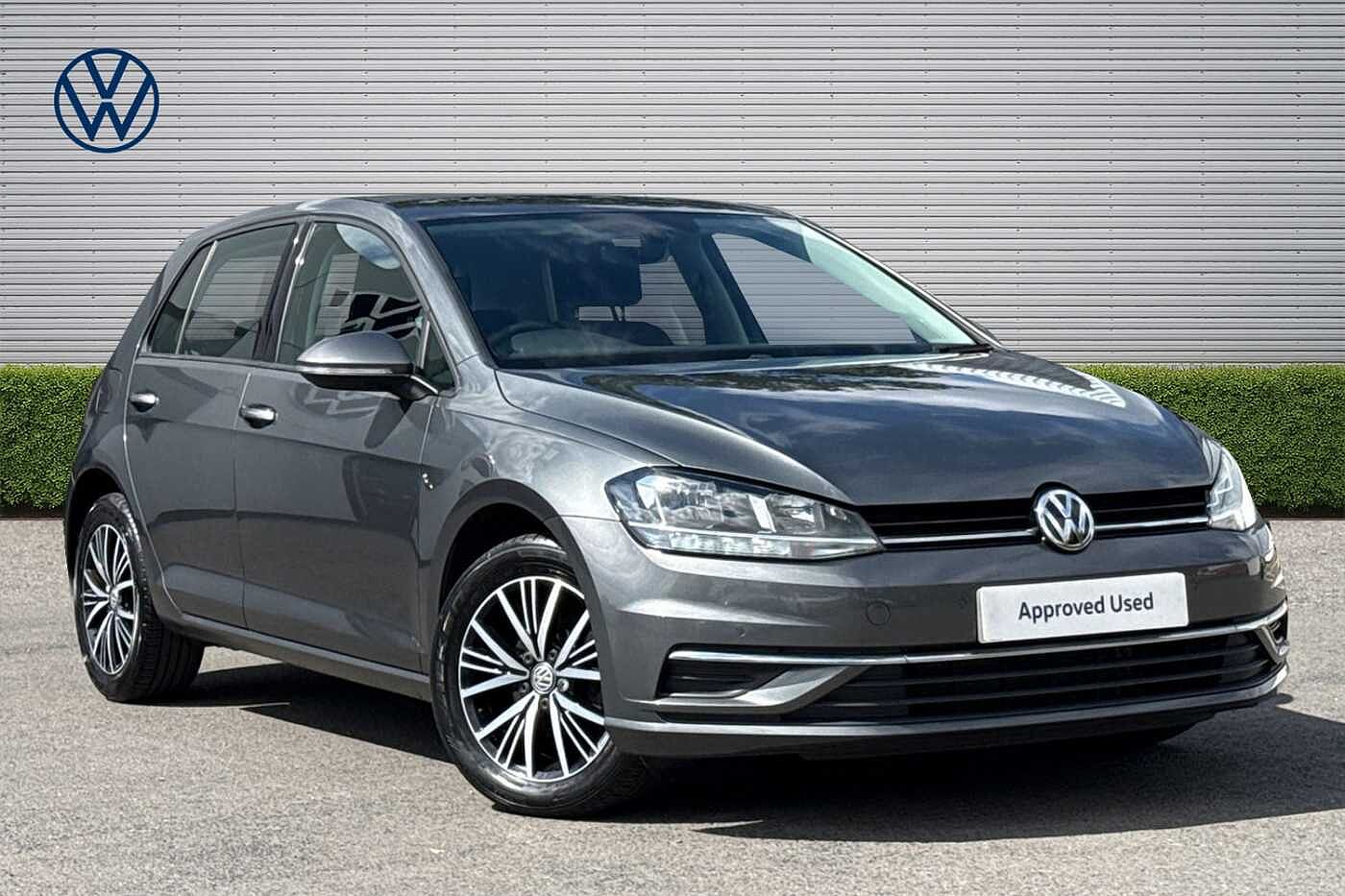 Main listing image - Volkswagen Golf