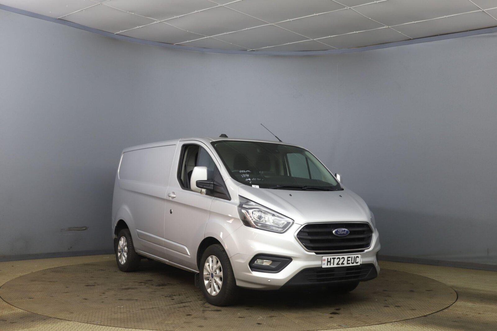 Main listing image - Ford Transit Custom