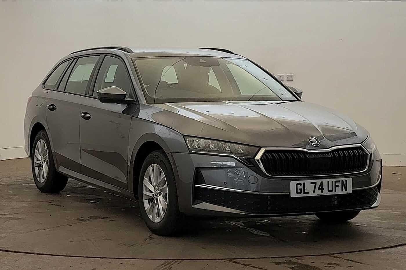Main listing image - Skoda Octavia Estate
