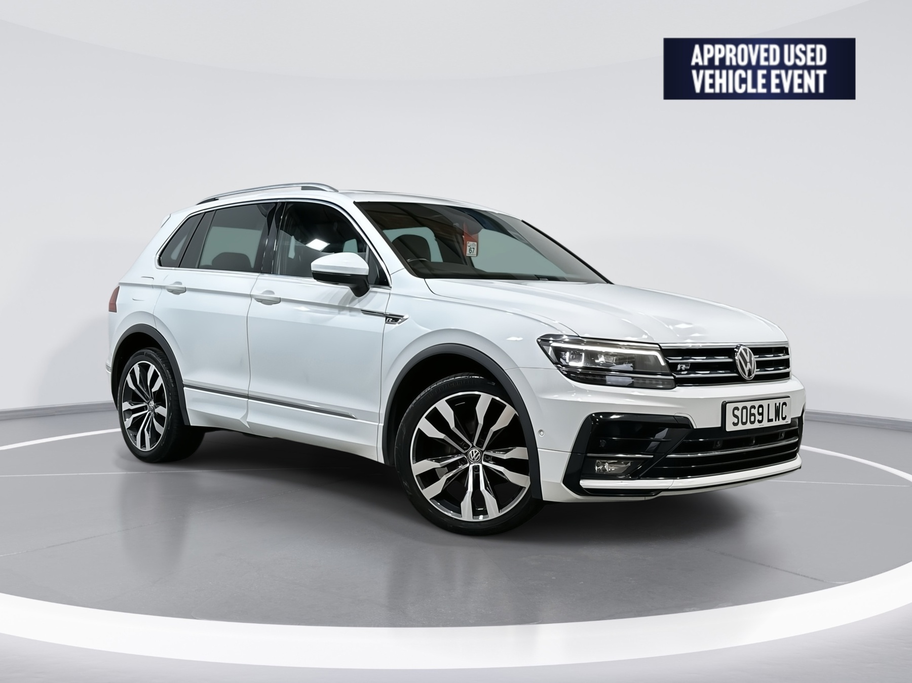 Main listing image - Volkswagen Tiguan