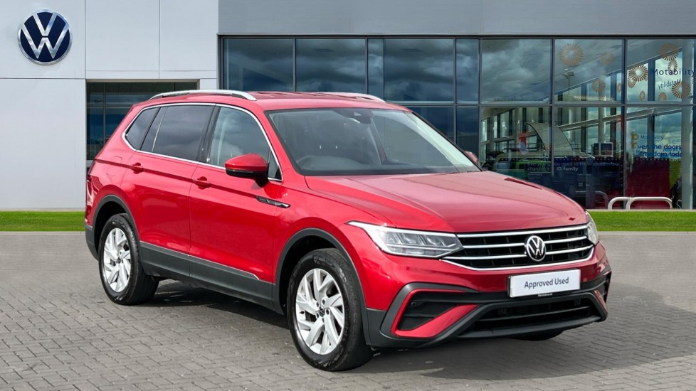 Main listing image - Volkswagen Tiguan Allspace