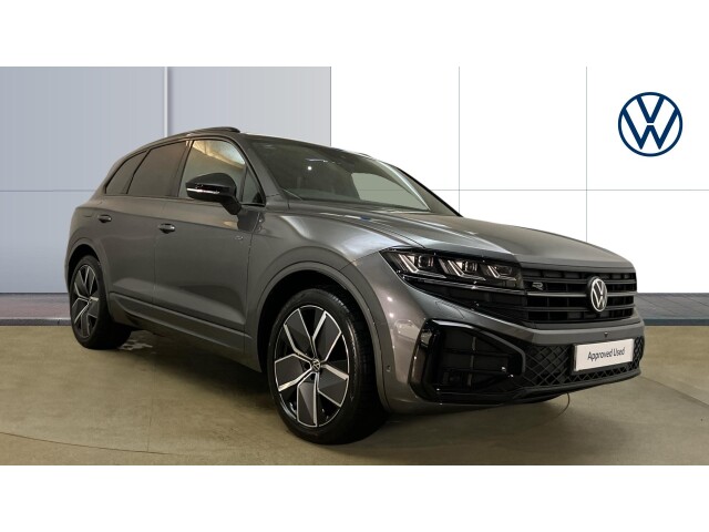 Main listing image - Volkswagen Touareg