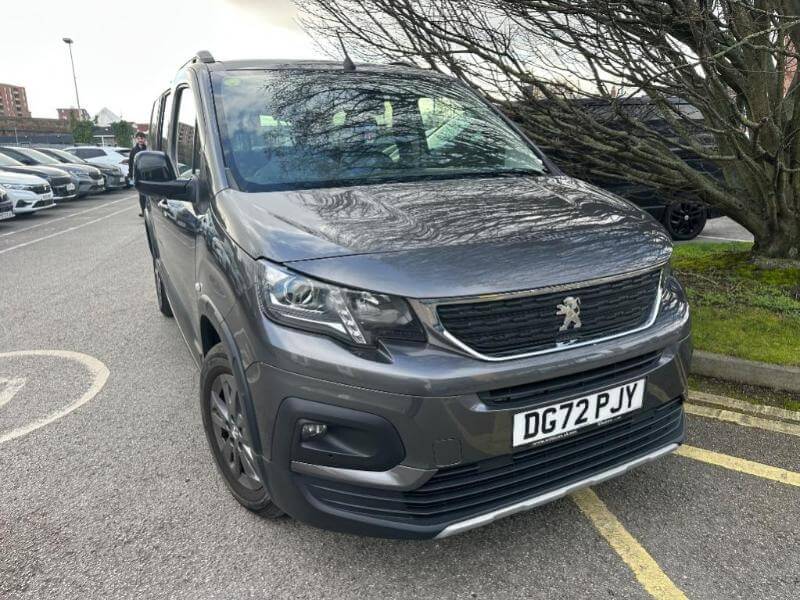 Main listing image - Peugeot Rifter