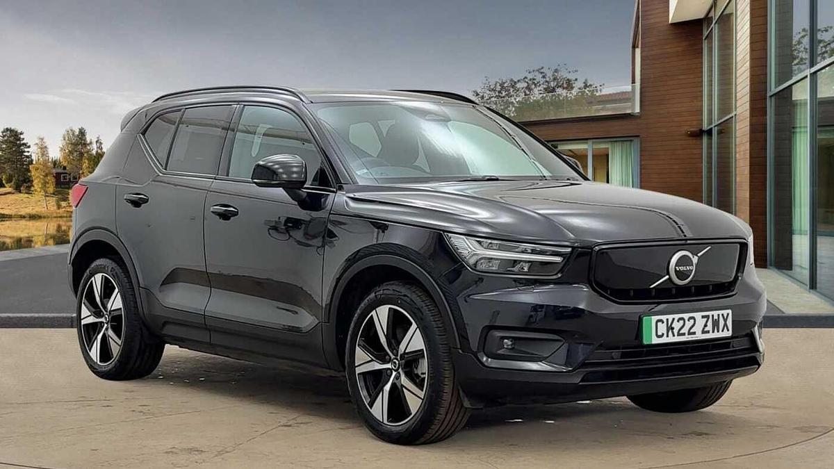 Main listing image - Volvo XC40 Recharge