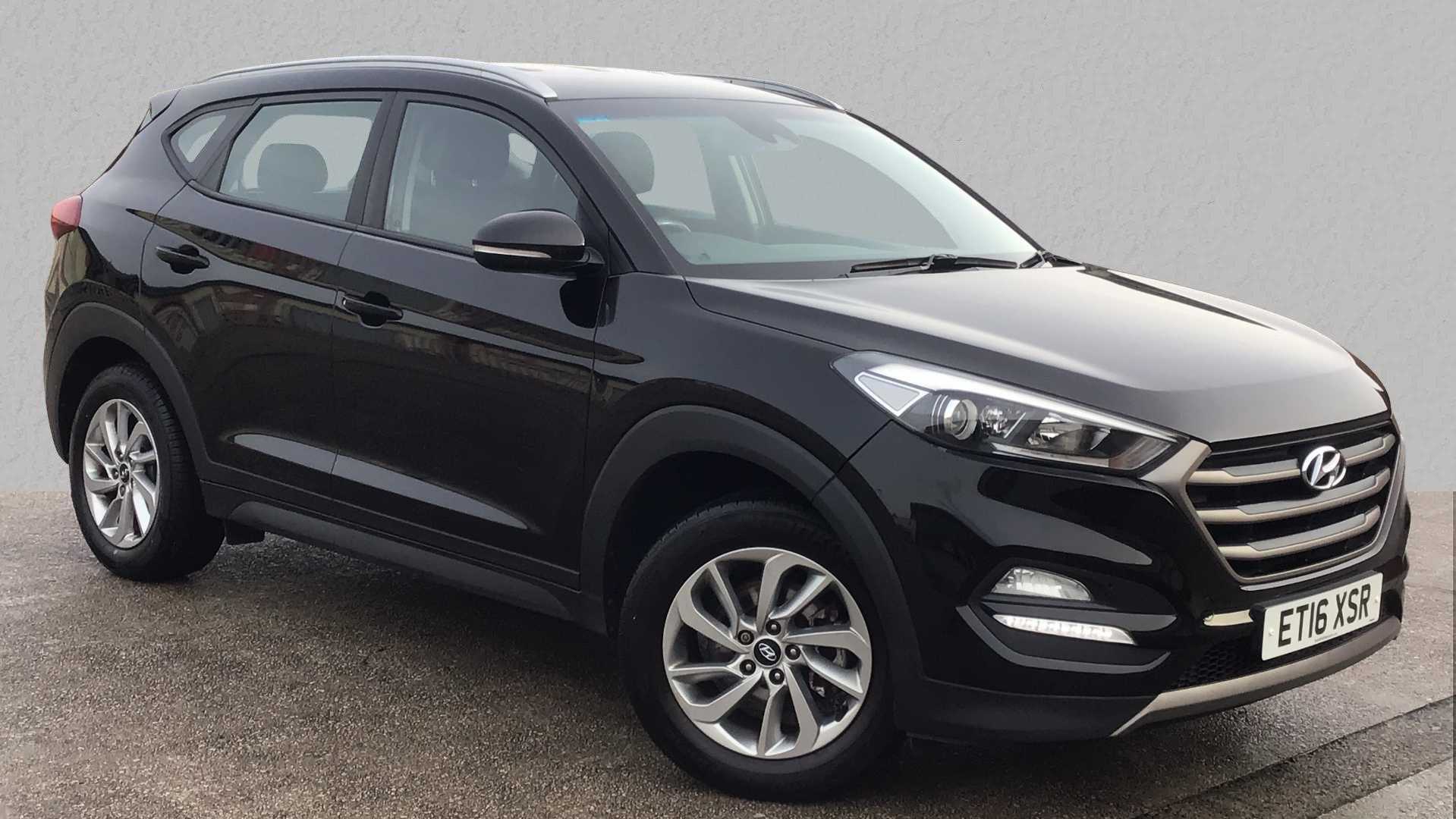 Main listing image - Hyundai Tucson