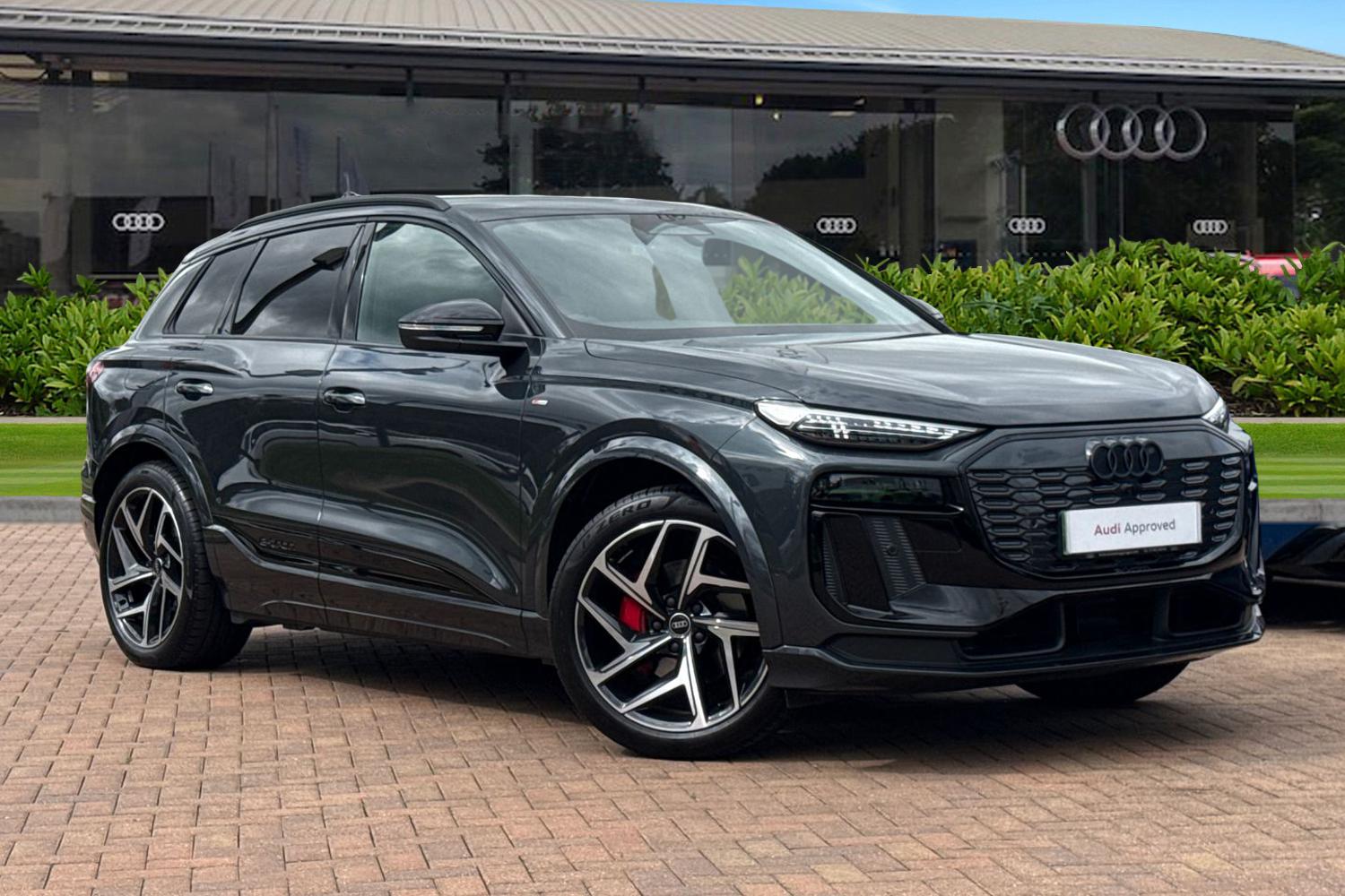 Main listing image - Audi Q6