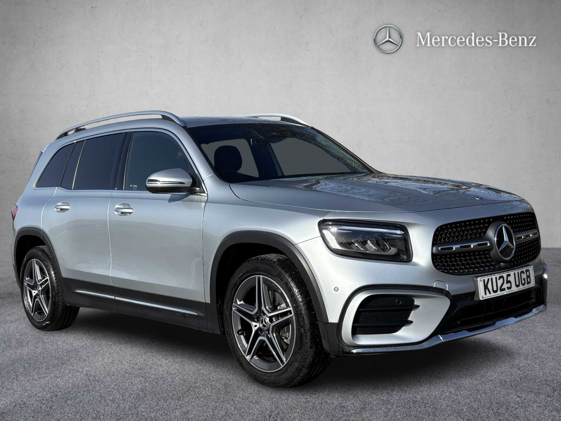 Main listing image - Mercedes-Benz GLB