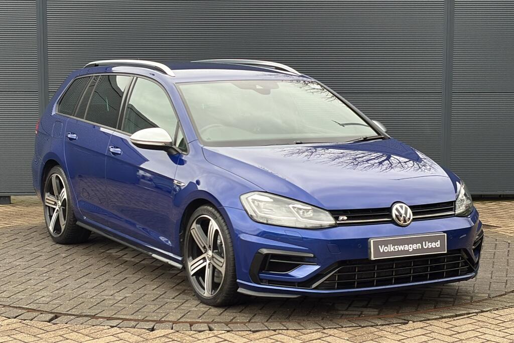 Main listing image - Volkswagen Golf Estate
