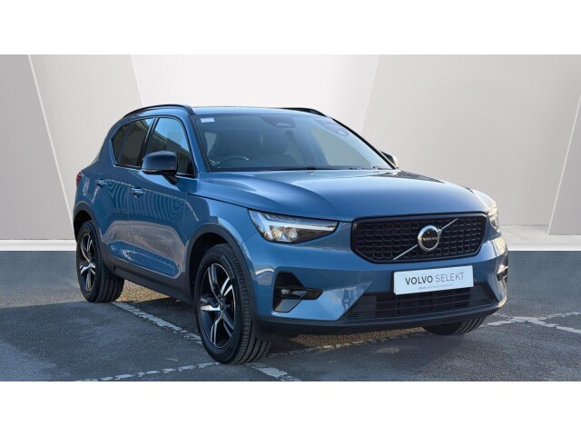 Main listing image - Volvo XC40