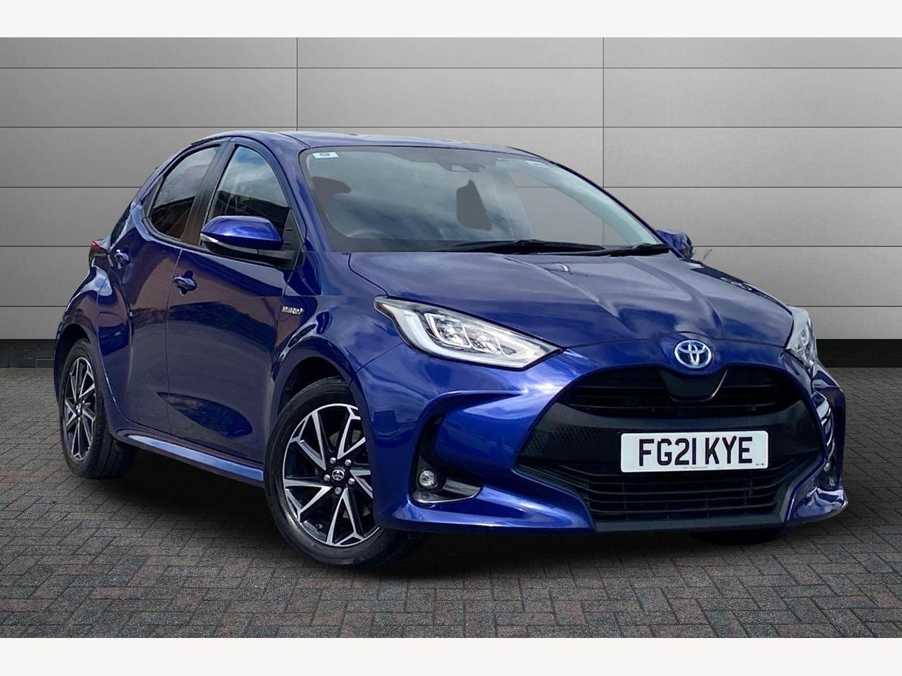 Main listing image - Toyota Yaris