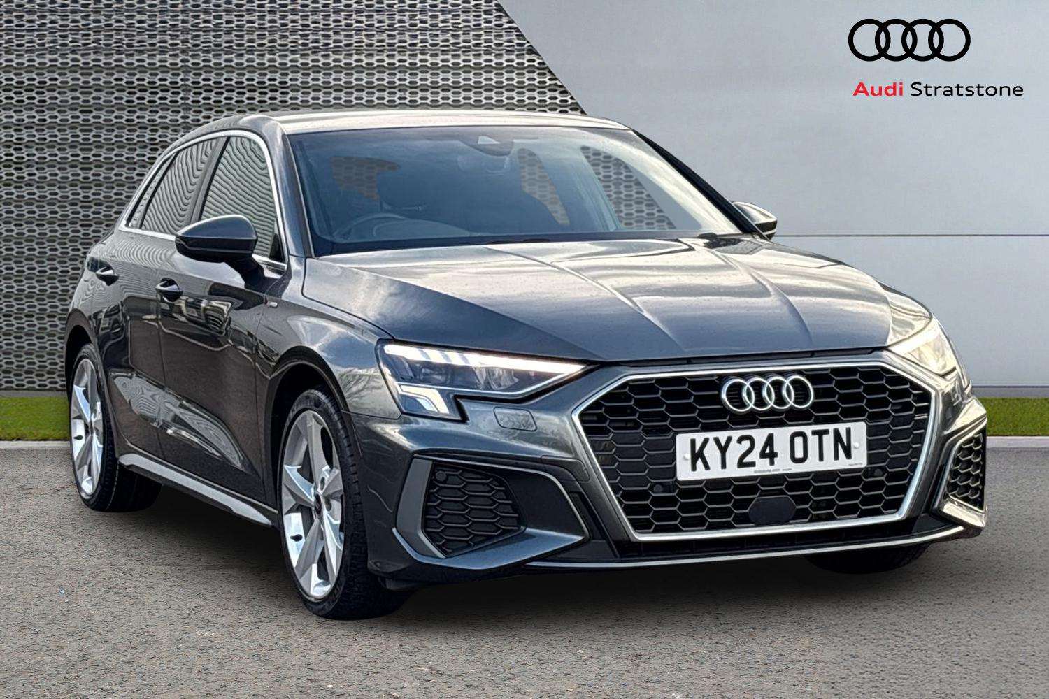 Main listing image - Audi A3