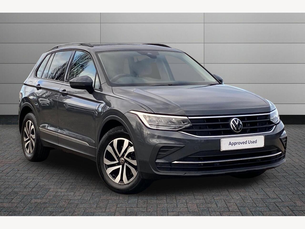 Main listing image - Volkswagen Tiguan