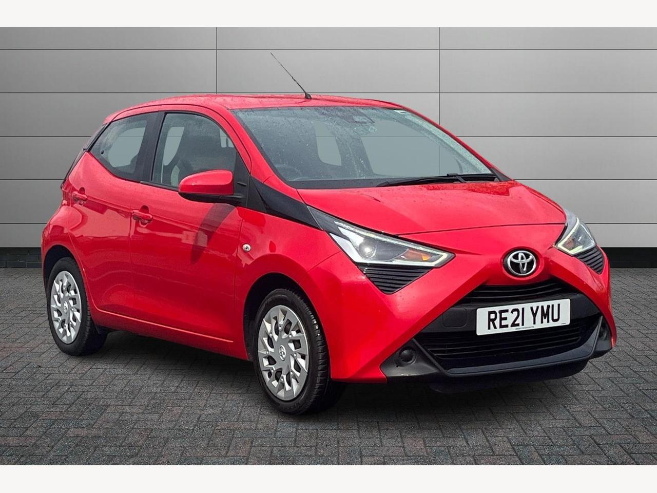 Main listing image - Toyota Aygo