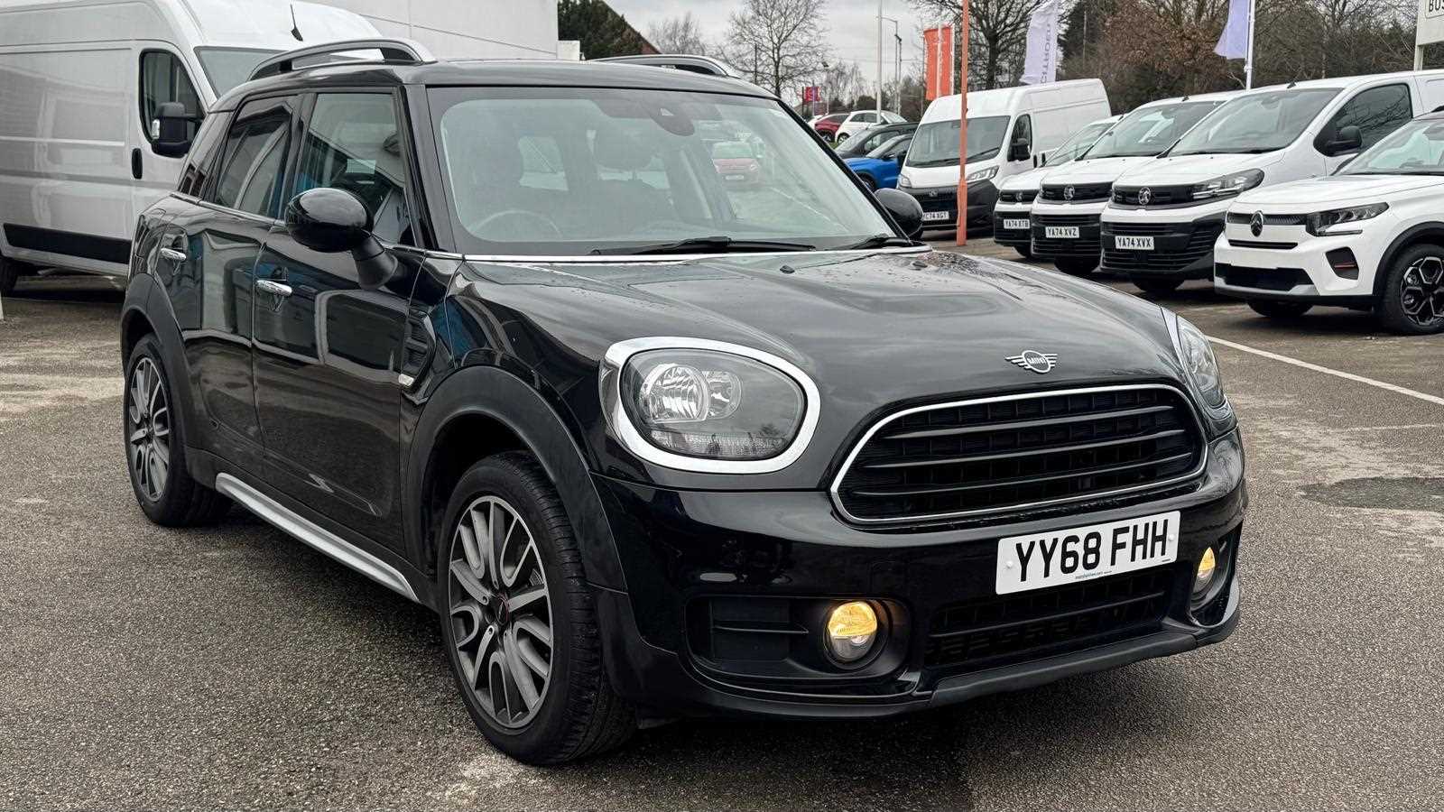 Main listing image - MINI Countryman