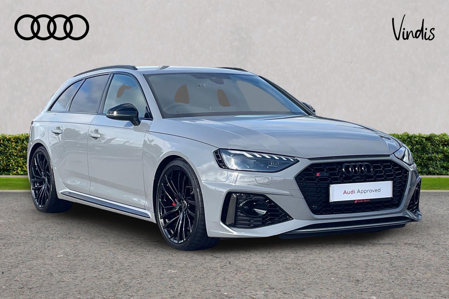Main listing image - Audi RS4