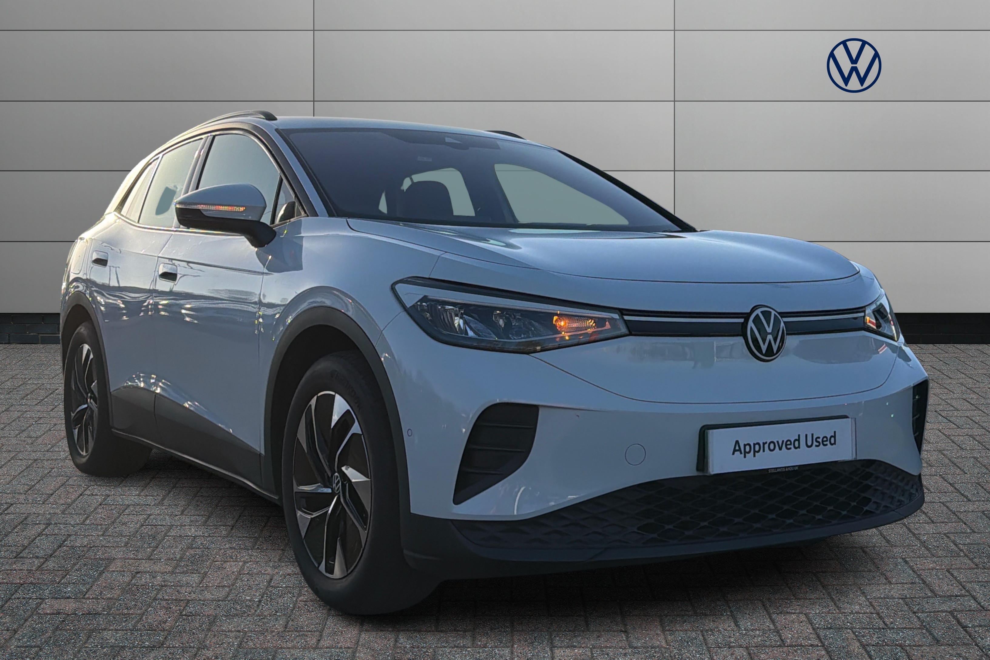 Main listing image - Volkswagen ID.4