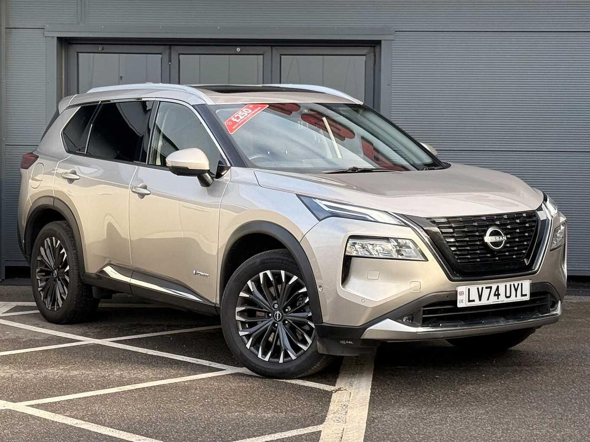 Main listing image - Nissan X-Trail