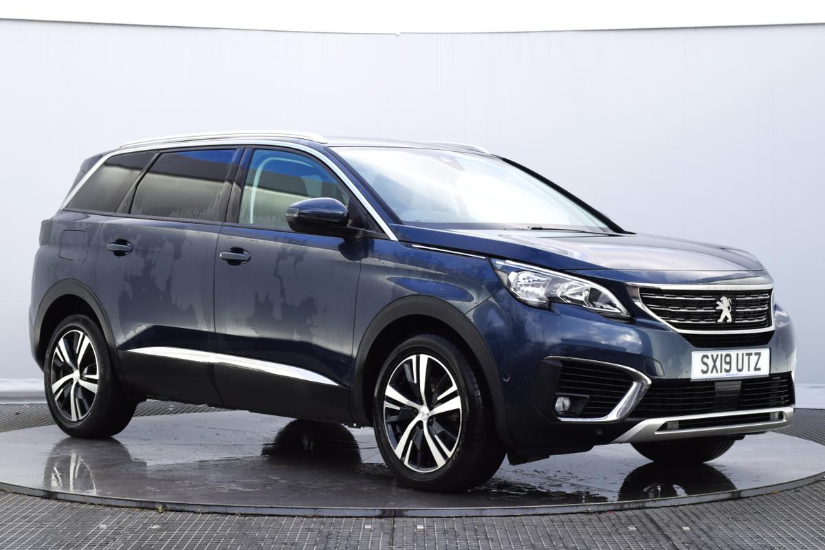 Main listing image - Peugeot 5008