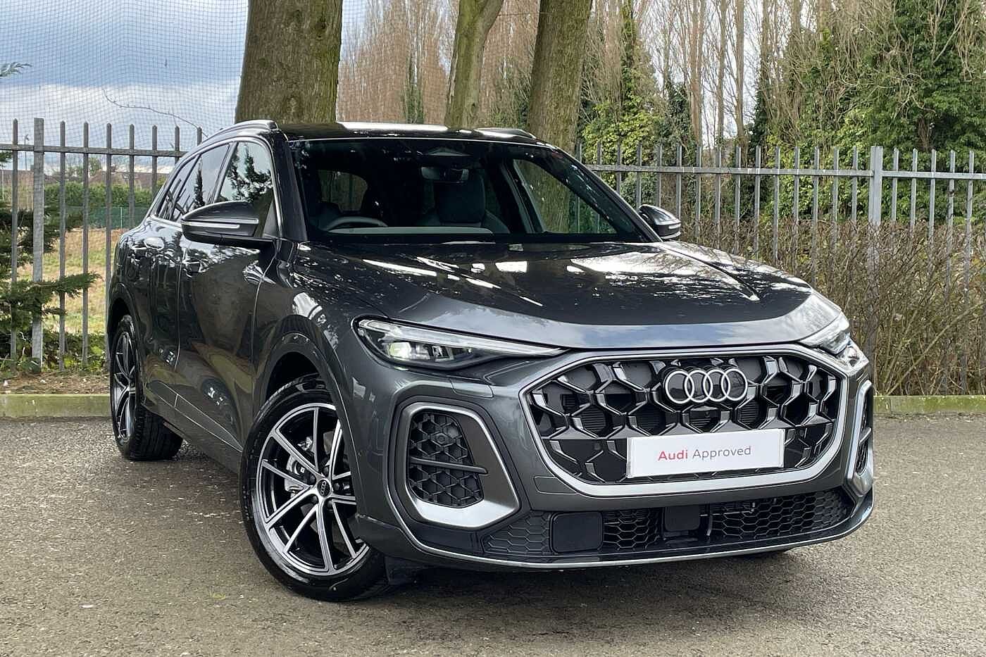 Main listing image - Audi Q5
