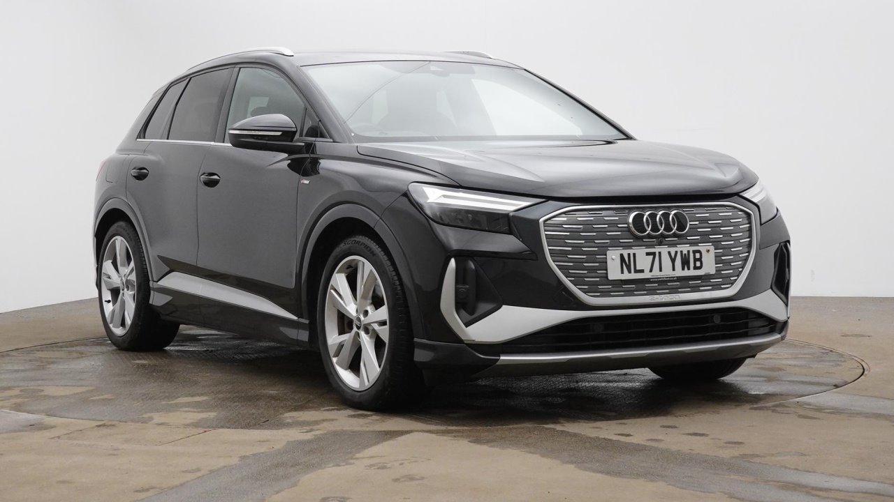 Main listing image - Audi Q4
