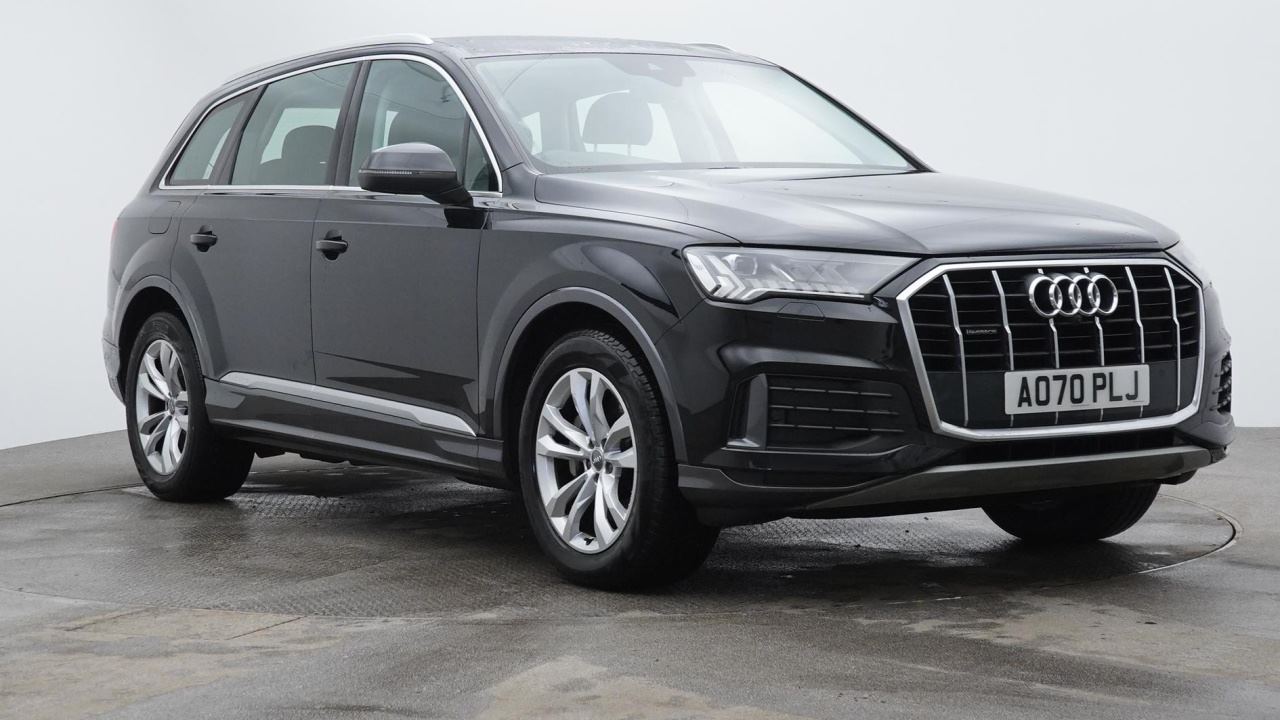 Main listing image - Audi Q7