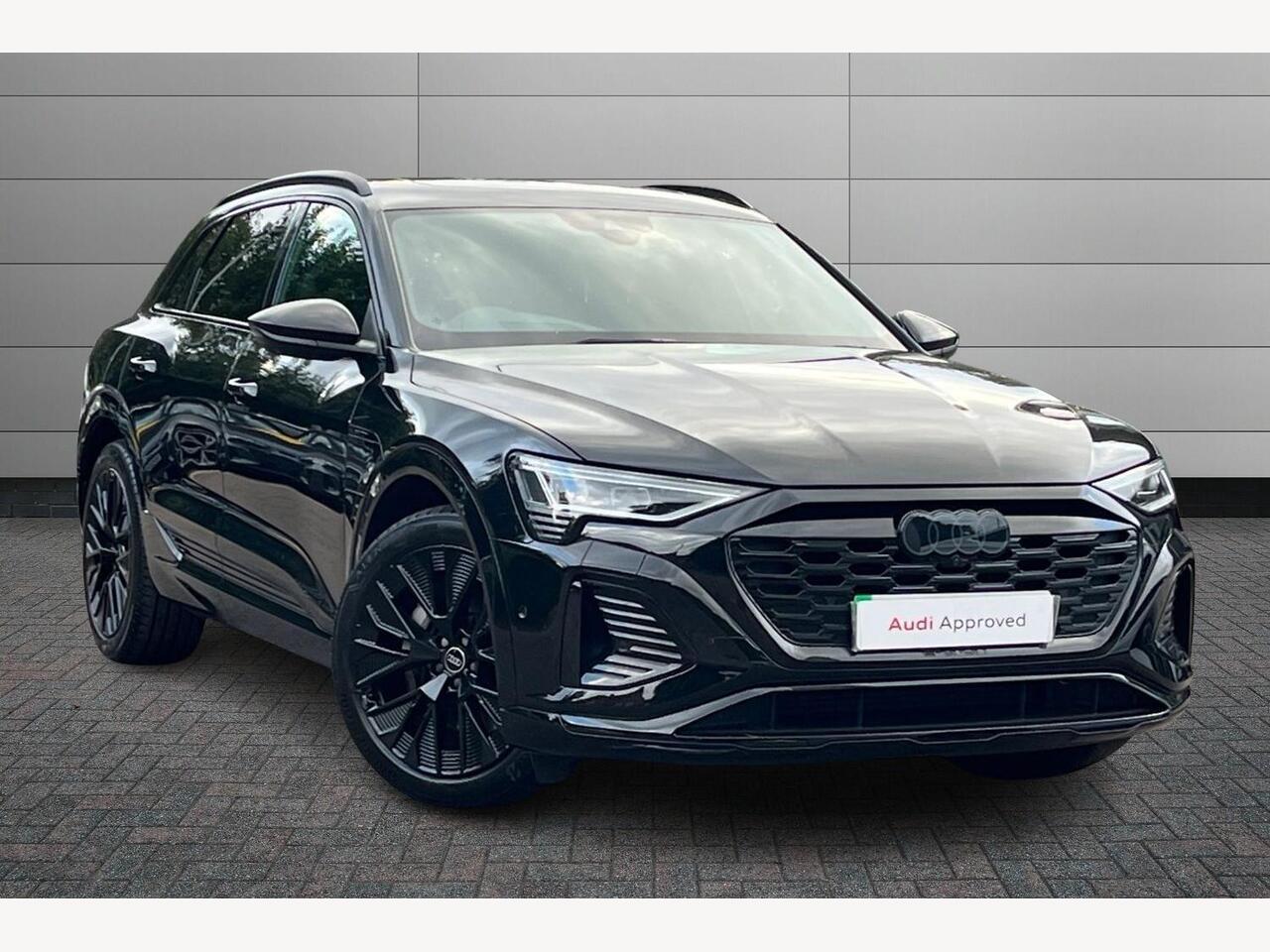 Main listing image - Audi Q8
