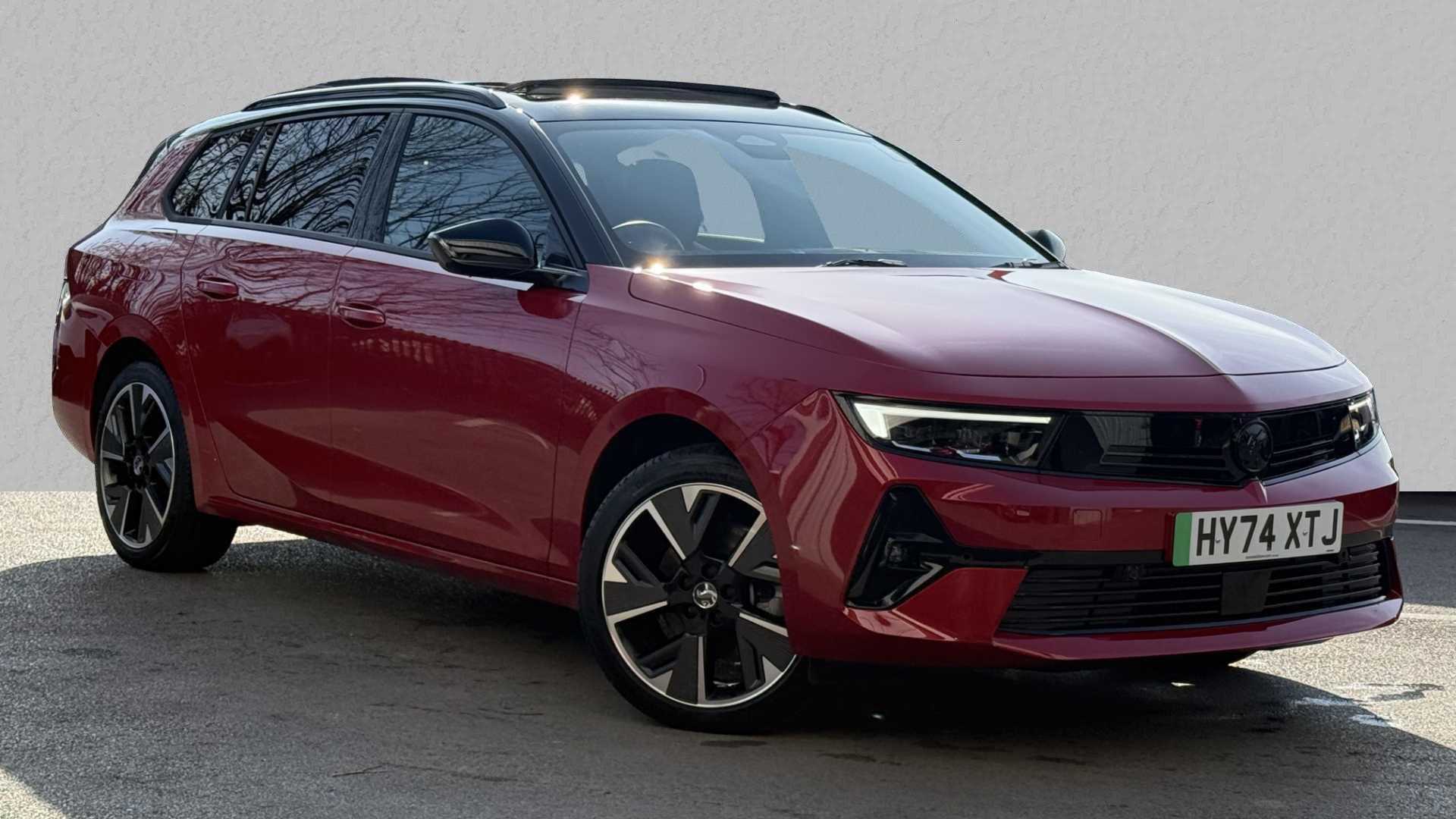 Main listing image - Vauxhall Astra Sports Tourer