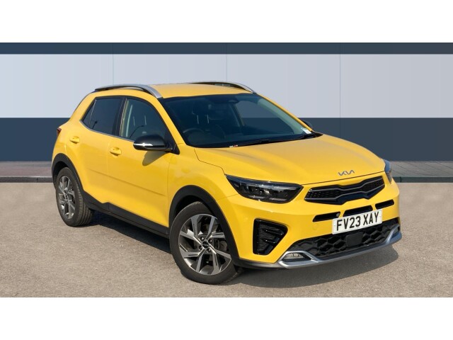 Main listing image - Kia Stonic