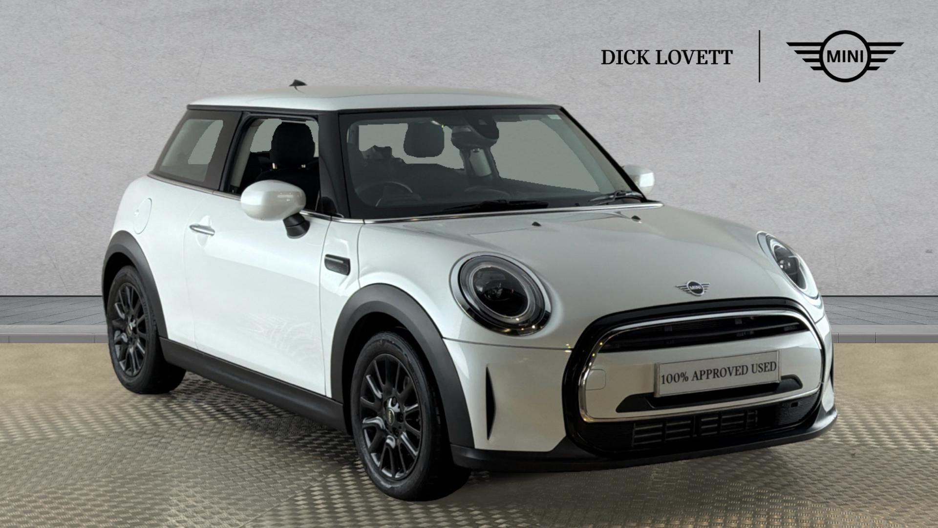 Main listing image - MINI Hatchback