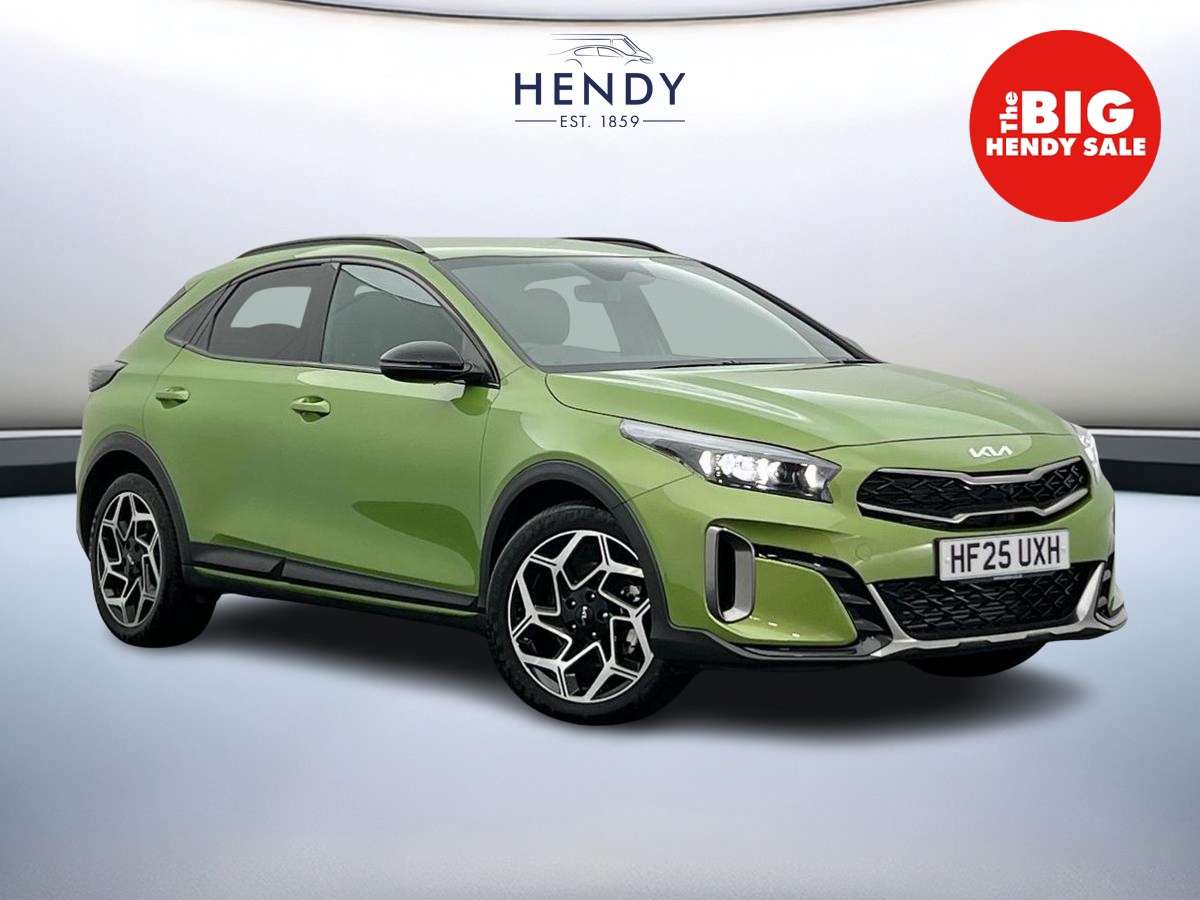 Main listing image - Kia XCeed