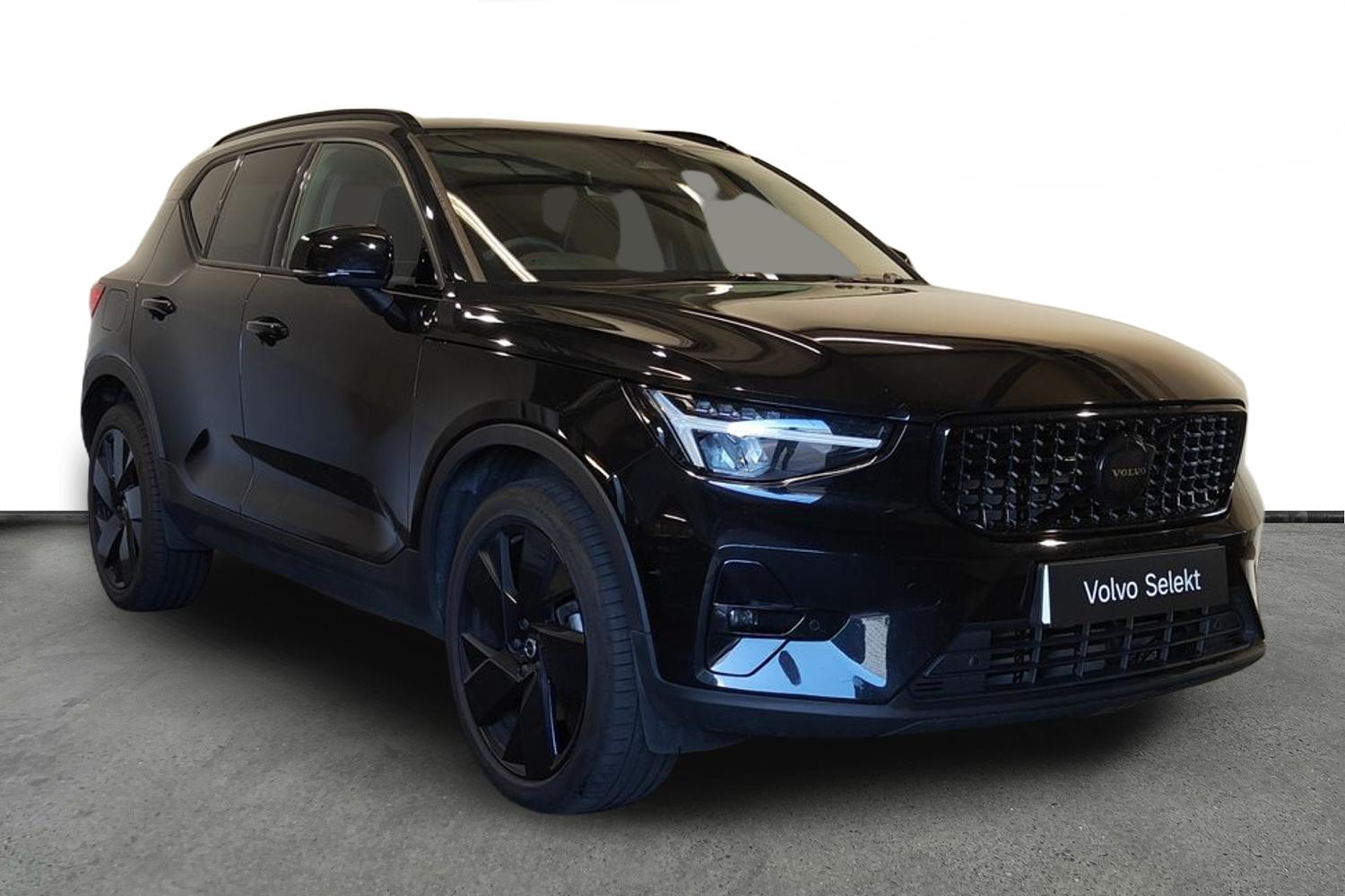 Main listing image - Volvo XC40