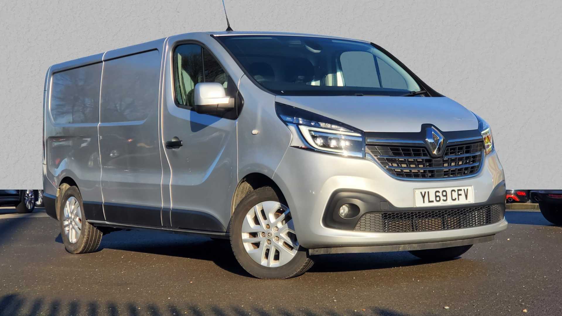 Main listing image - Renault Trafic