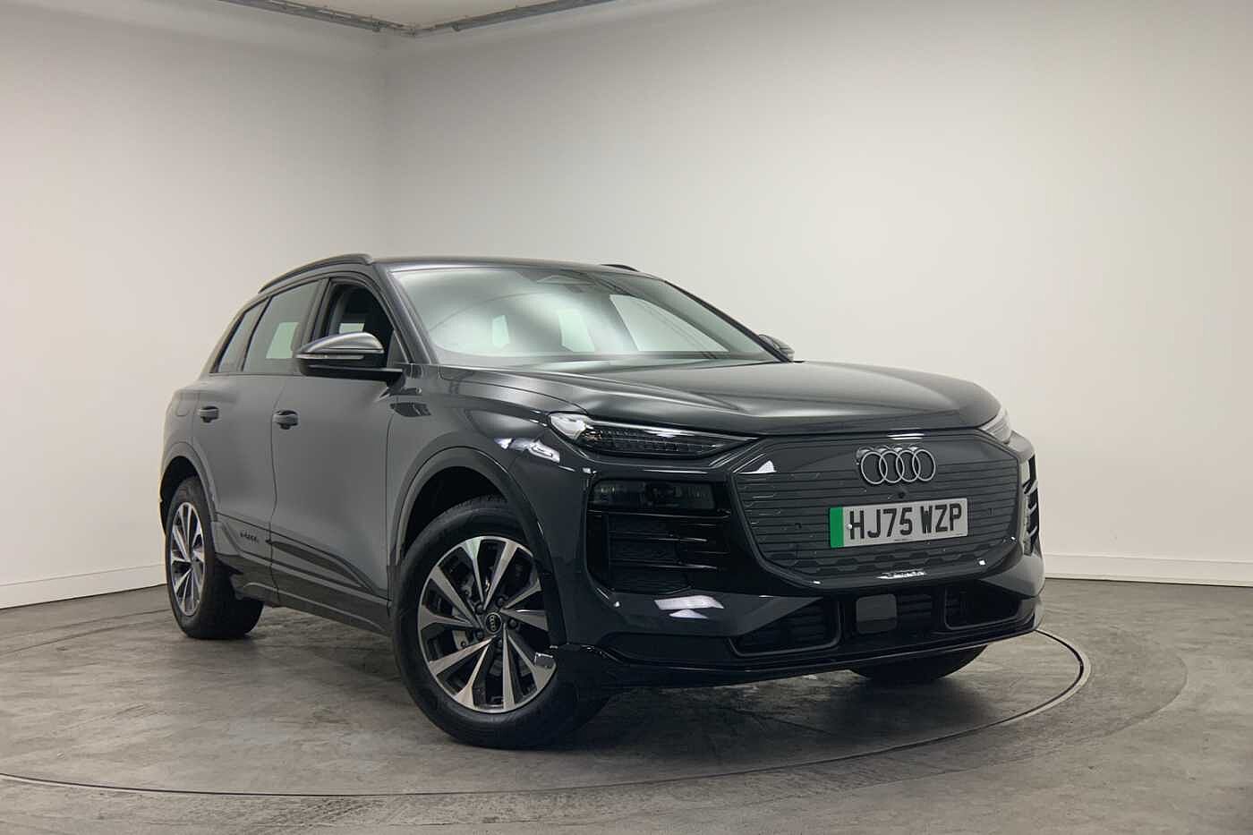 Main listing image - Audi Q6 e-tron