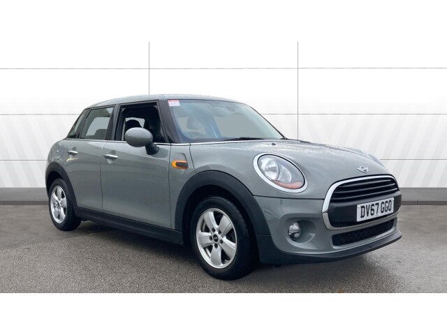 Main listing image - MINI Hatchback 5dr