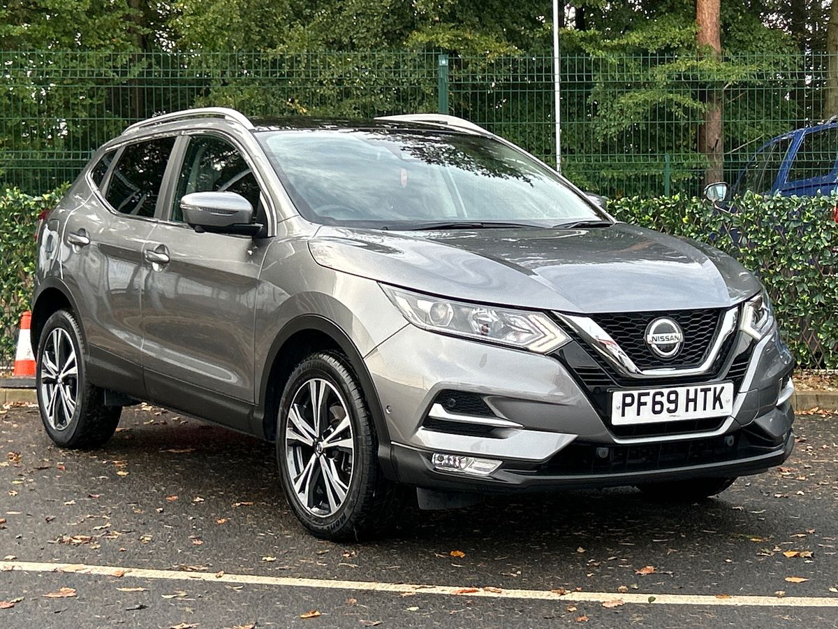 Main listing image - Nissan Qashqai