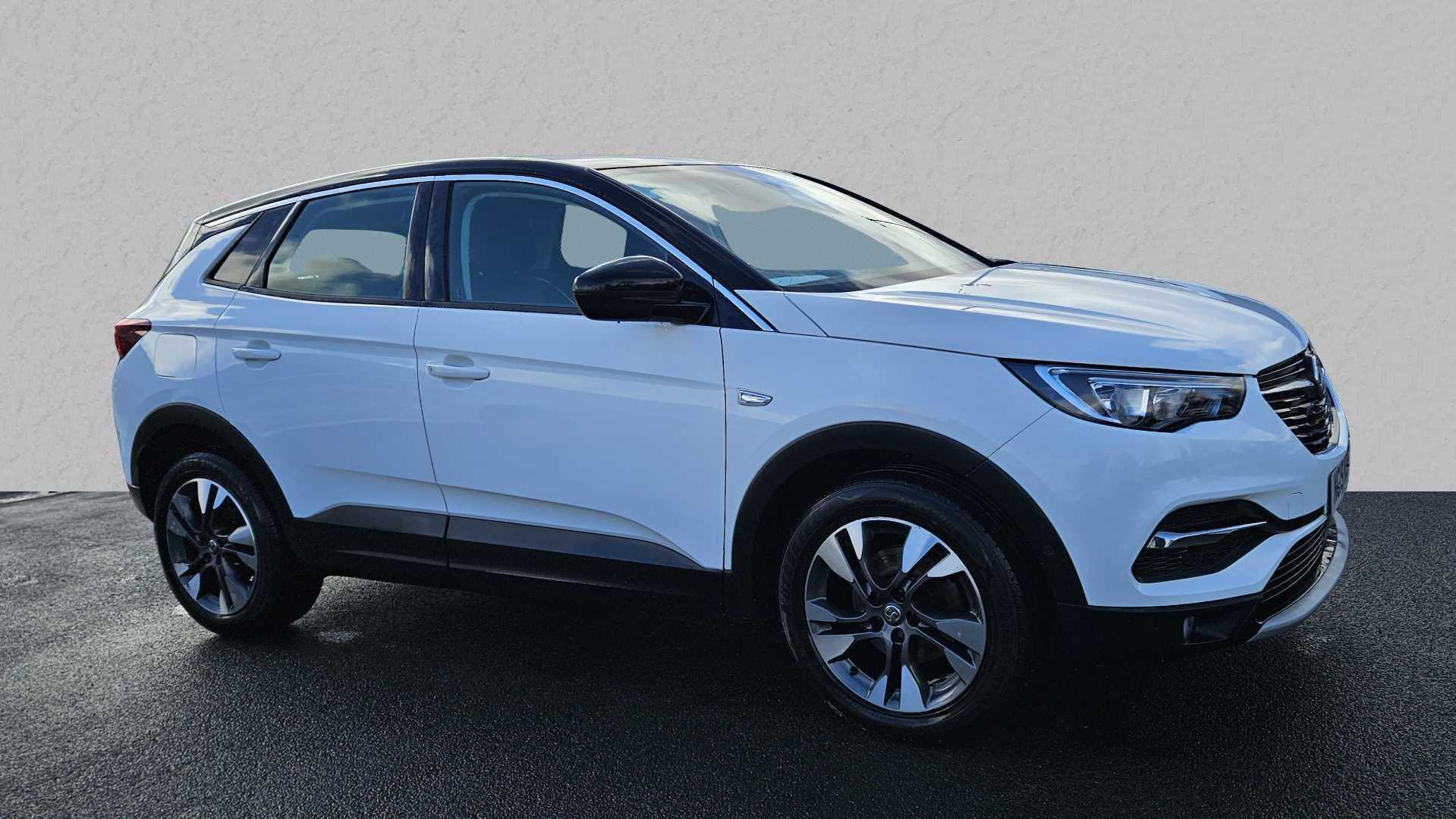 Main listing image - Vauxhall Grandland X