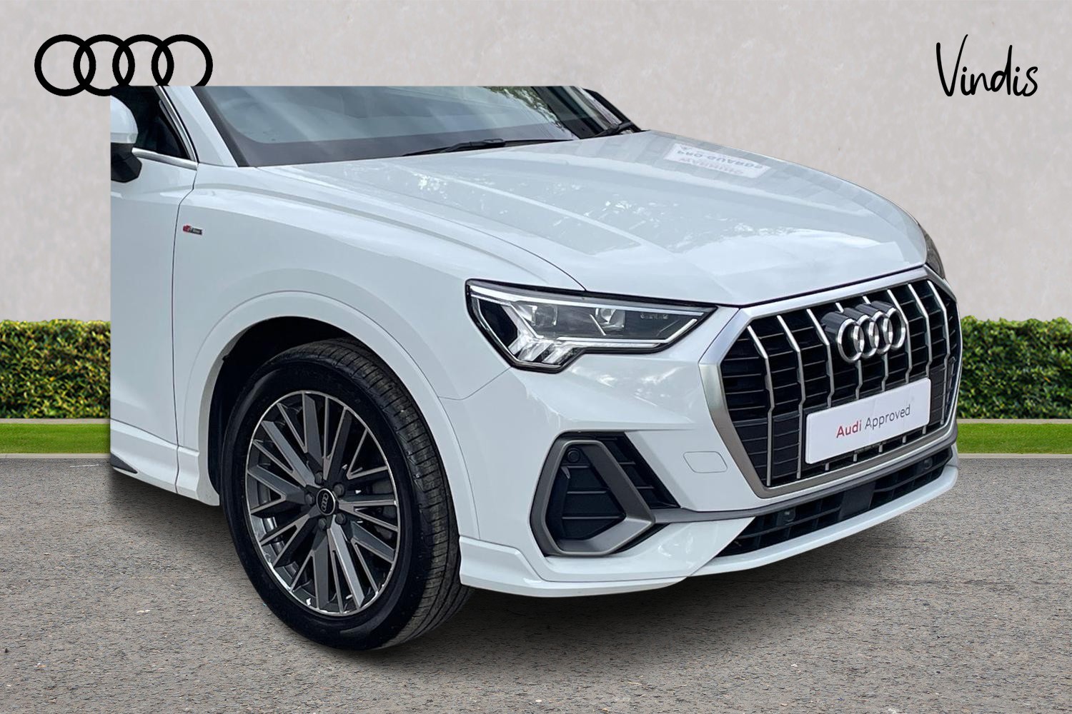 Main listing image - Audi Q3