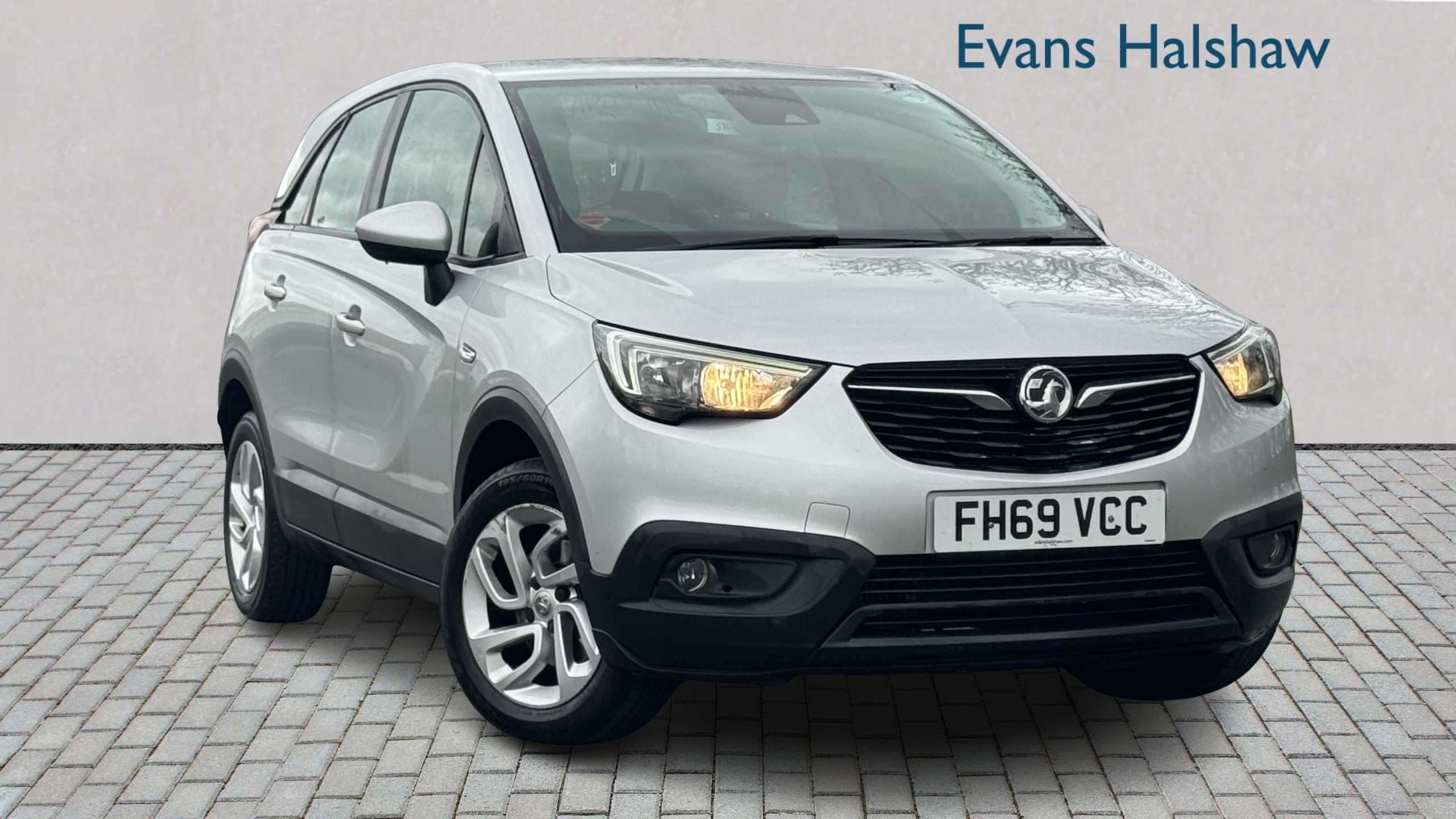 Main listing image - Vauxhall Crossland X