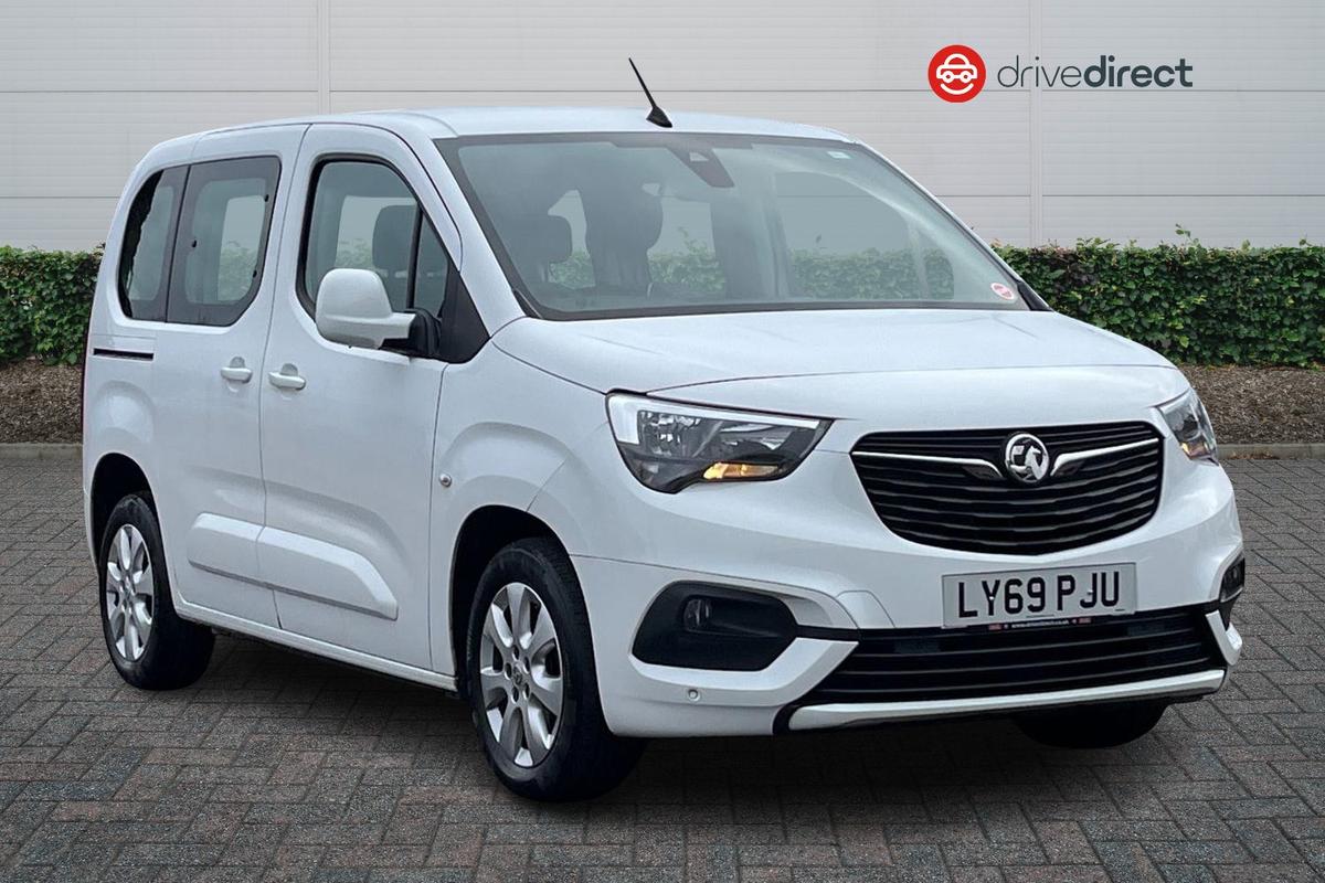 Main listing image - Vauxhall Combo Life