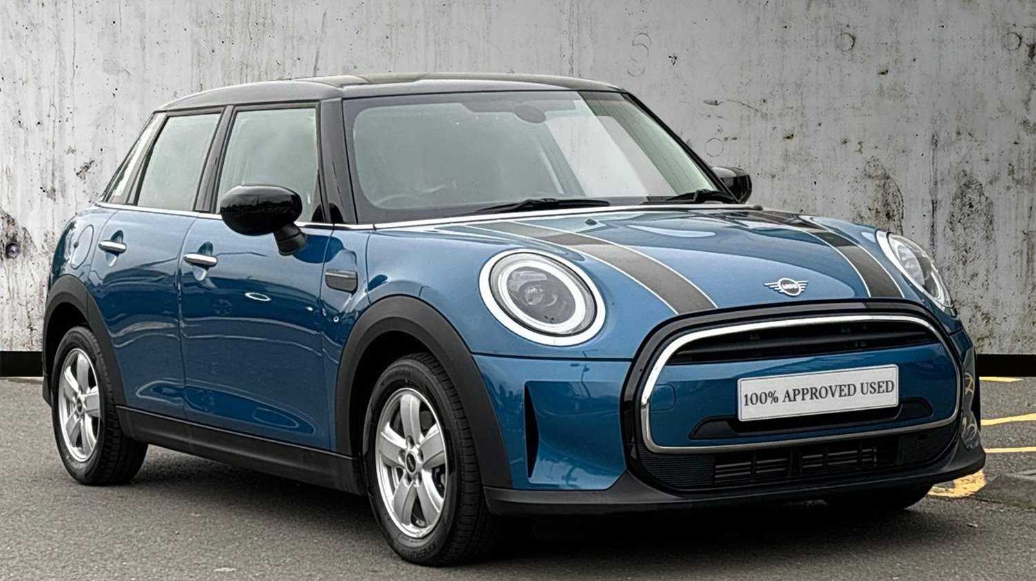 Main listing image - MINI Hatchback 5dr