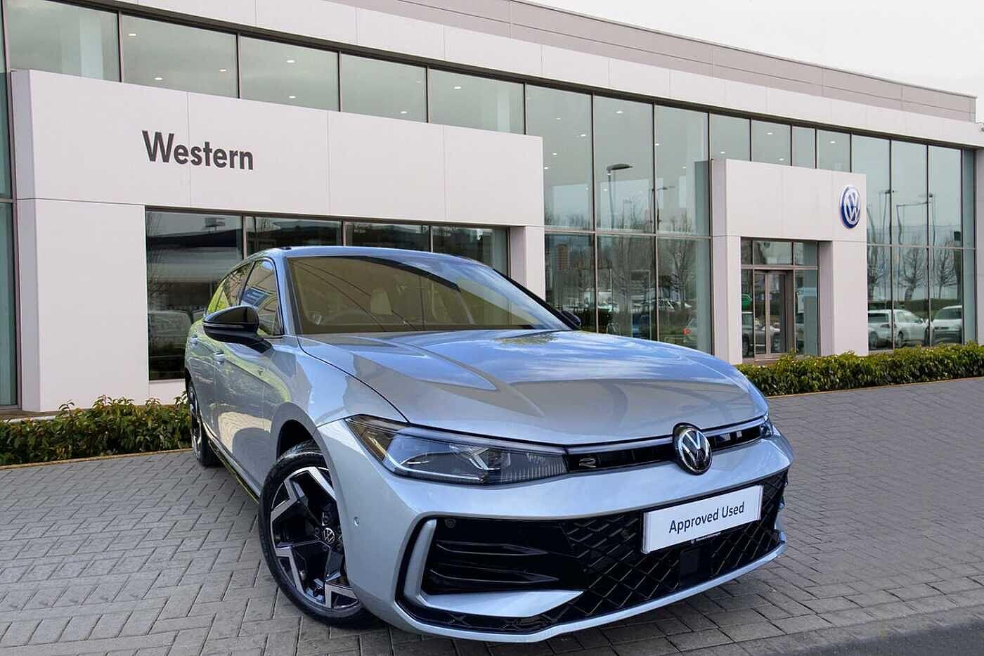 Main listing image - Volkswagen Passat Estate