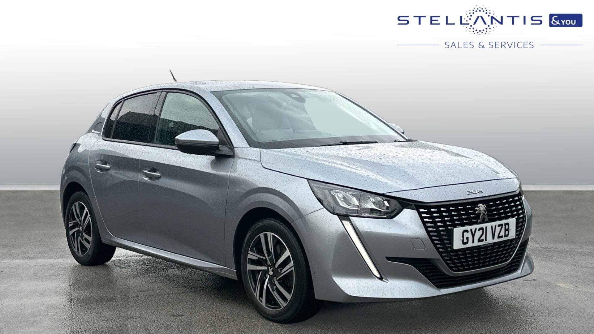 Main listing image - Peugeot 208