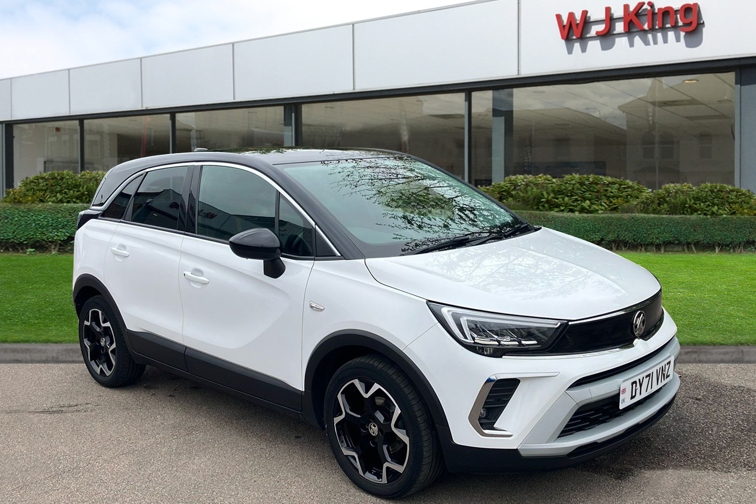 Main listing image - Vauxhall Crossland